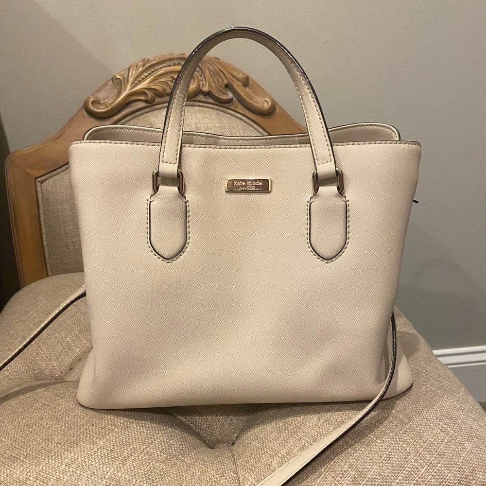 Kate Spade Cream / Off White Leather Larchmont Avenue Evangelie